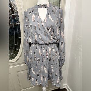 Altar'd State Medium Gray Feather Pattern Long Sleeve Flowy Dress